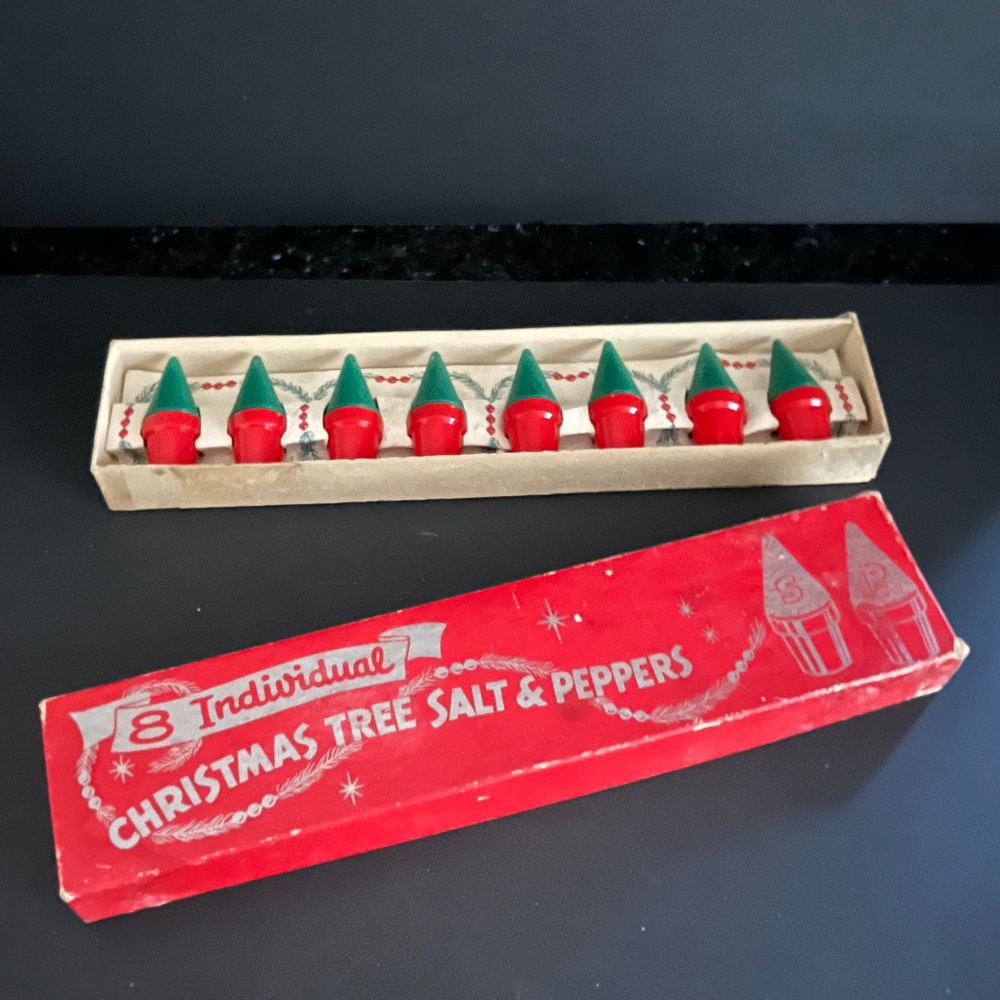 Vintage Christmas Tree Salt & Pepper Shaker Set - 8 Individual Plastic